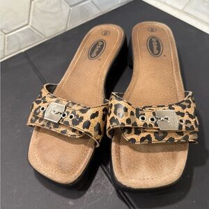 Dr Scholls Leopard Print Sandals Y2K Flip Flops Size 9 Adjustable Cushioned